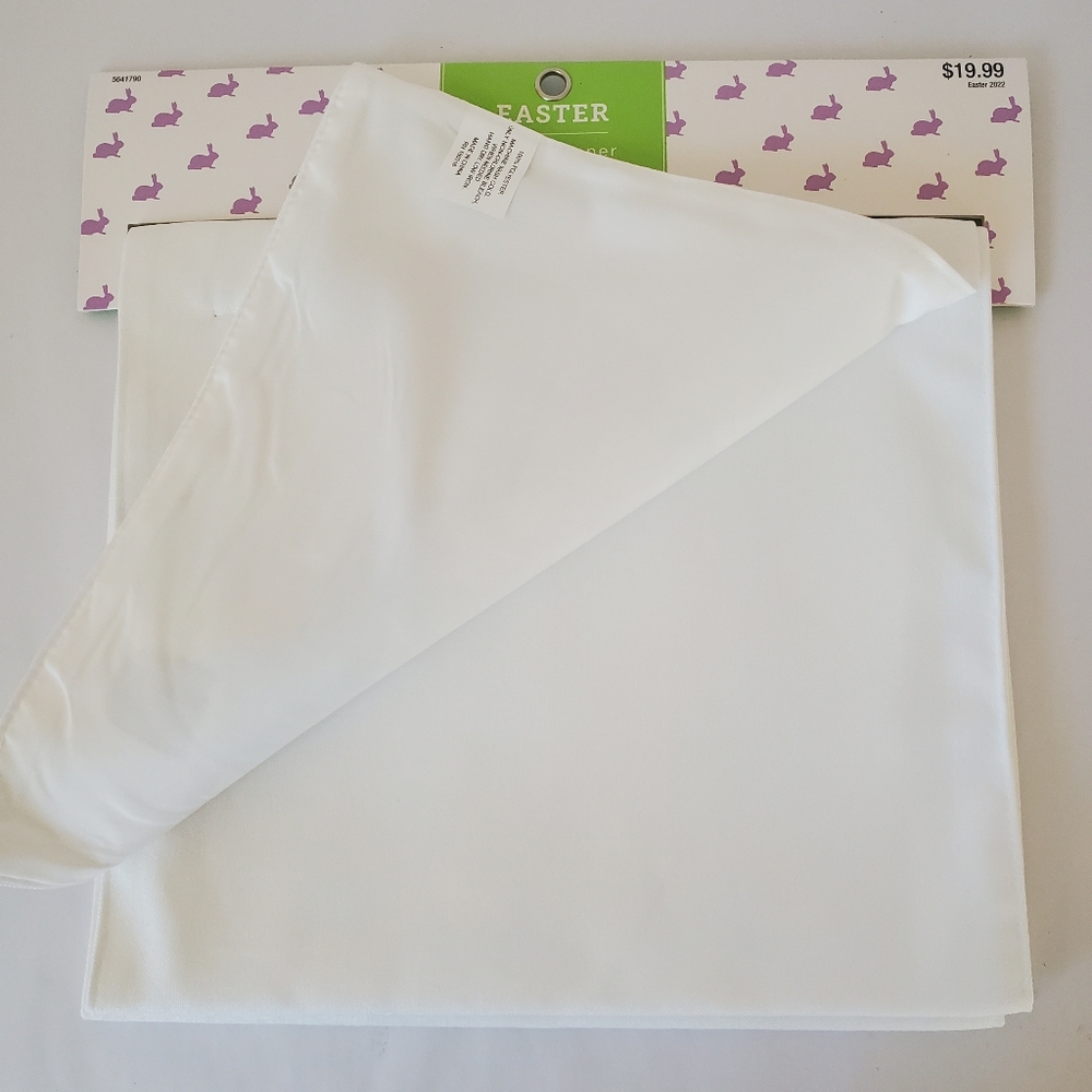 Easter Table Runner - Picture 2 of 5